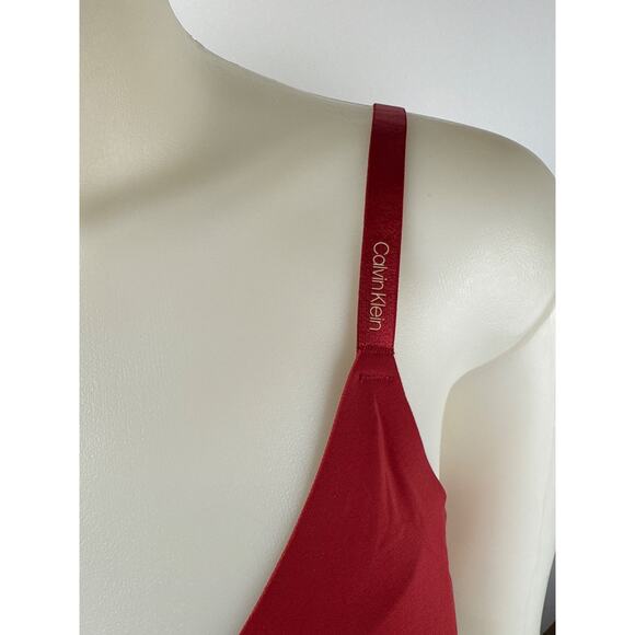 Calvin Klein Bralette Invisibles Womens Medium Red Triangle Lined QF5753 - Picture 2 of 6